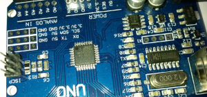 Keyes Uno: Arduino Uno kompatibles Board mit ATmega 328 und CH340G
