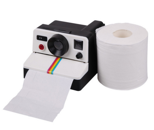 Retro fürs Klo: Polaroid-Kamera für Klopapier