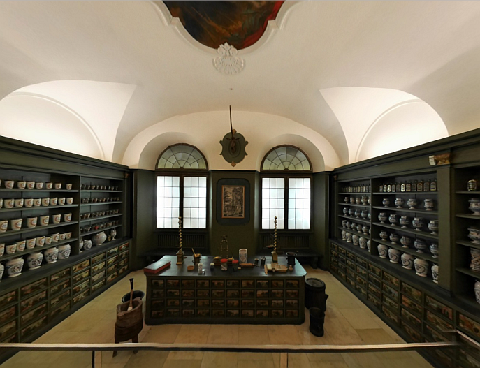 Deutsches Museum: Blick in eine Kloster-Apotheke aus dem 18. Jahrhundert.